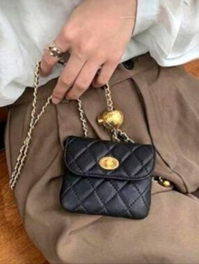 Black Mini Quilted Chain belt faux leather Crosdbody bag.